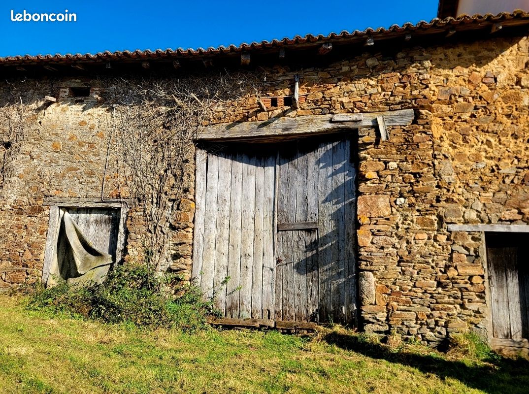 Maison 1 pièce 80 m² · à Chaillac-sur-Vienne · 80 m² · 18 000 €