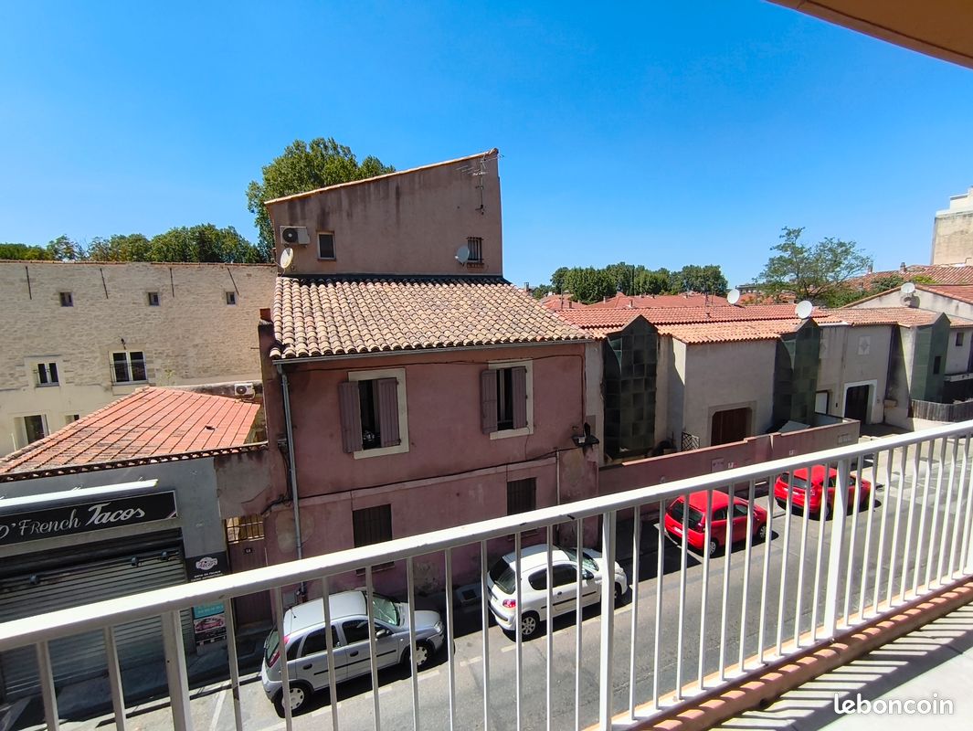 Appartement 2 pièces 44 m² · à Avignon · 44 m² · 71 000 €