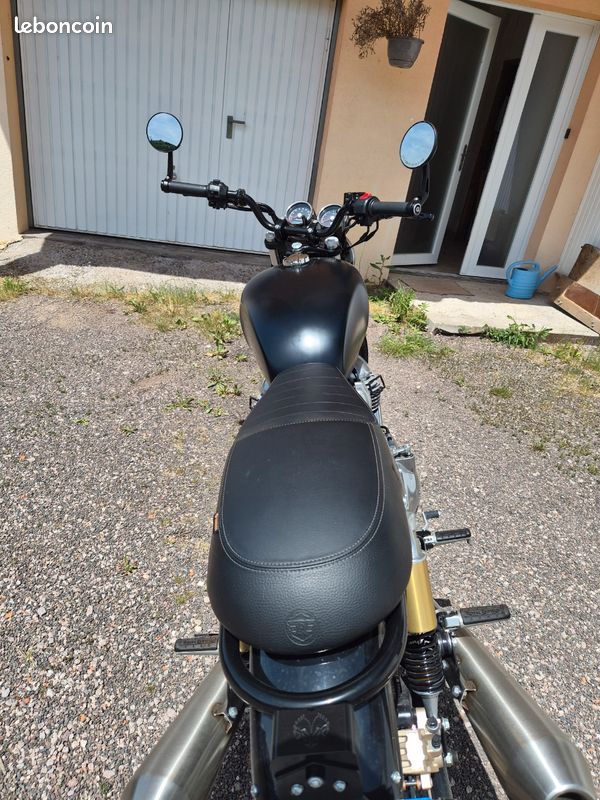 ROYAL ENFIELD Interceptor (image 3)