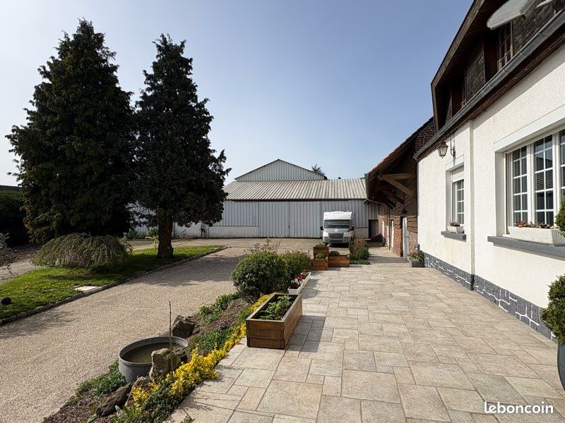 Maison 5 pièces 107 m² · à Harponville · 107 m² · 255 000 €