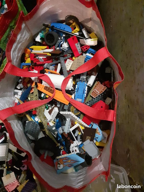 Gros lot de 15kg de Lego en vrac pour pièces. 100% lego (image 3)