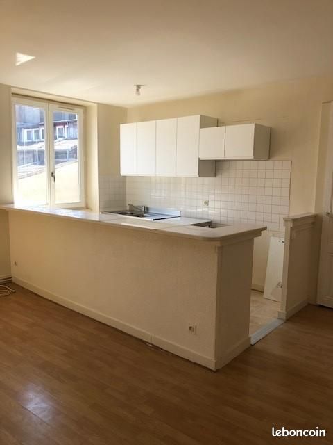Appartement 3 pièces 63 m² · à Saint-Étienne · 63 m² · 543 €