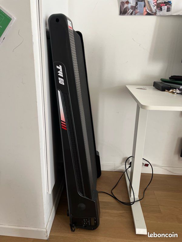 Tapis de Course Pliable PASYOU TW60 – Compact, Silencieux et Idéal pour la Maison (image 3)
