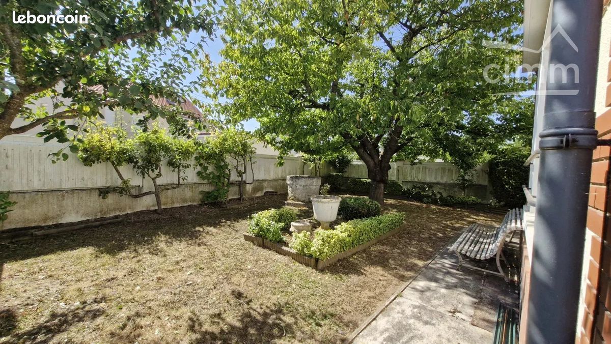 Maison 5 pièces 134 m² · à Châlons-en-Champagne · 134 m² · 149 600 €