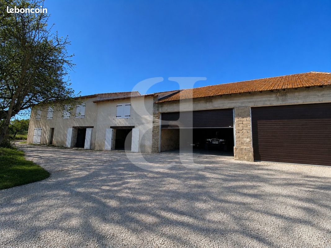 Maison 5 pièces 150 m² · à Monteux · 150 m² · 478 000 €