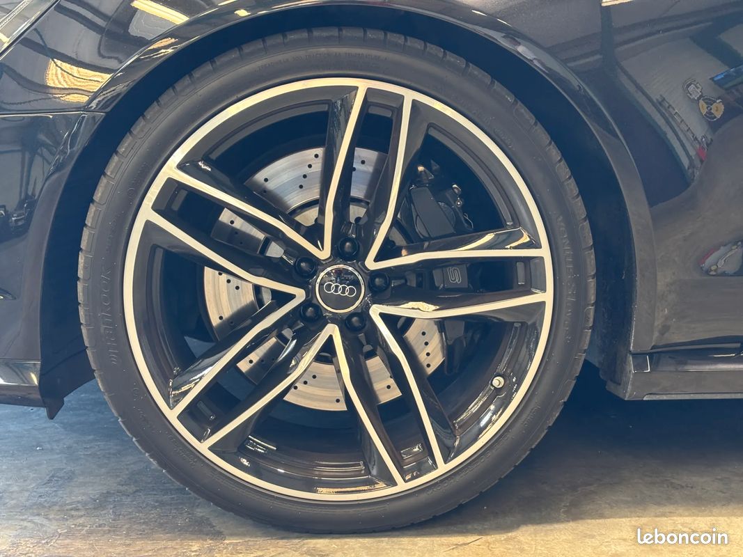 AUDI RS6 Avant V8 TFSI Quattro - Pack Carbon - Carnet et Suivi complet - GARANTIE 12 MOIS (image 29)