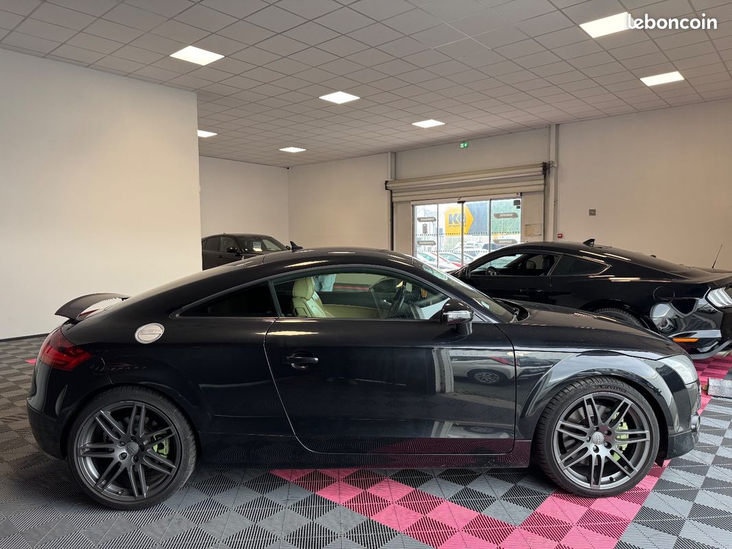 AUDI TT 3.2 V6 Quattro (image 6)