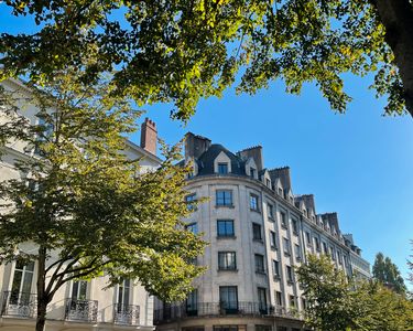 T3 rue du Bâtonnier Guinaudeau lumineux en étage avec ascenseur