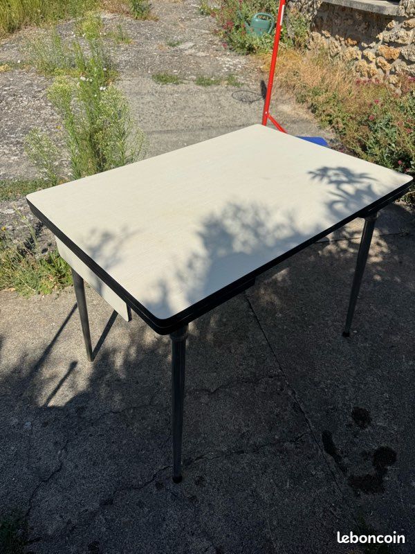 Table Formica (image 3)