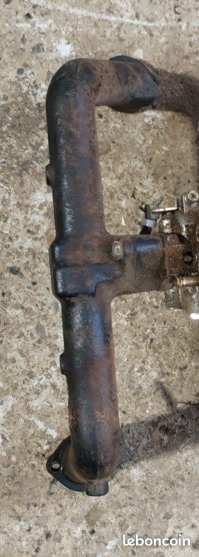 Pipe d'admission Moteur tracteur tondeuse autoportée briggs et stratton briggs&stratton 18 cv bicylindre (image 1)