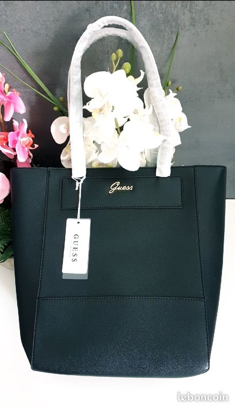 Sac Guess noir (image 1)