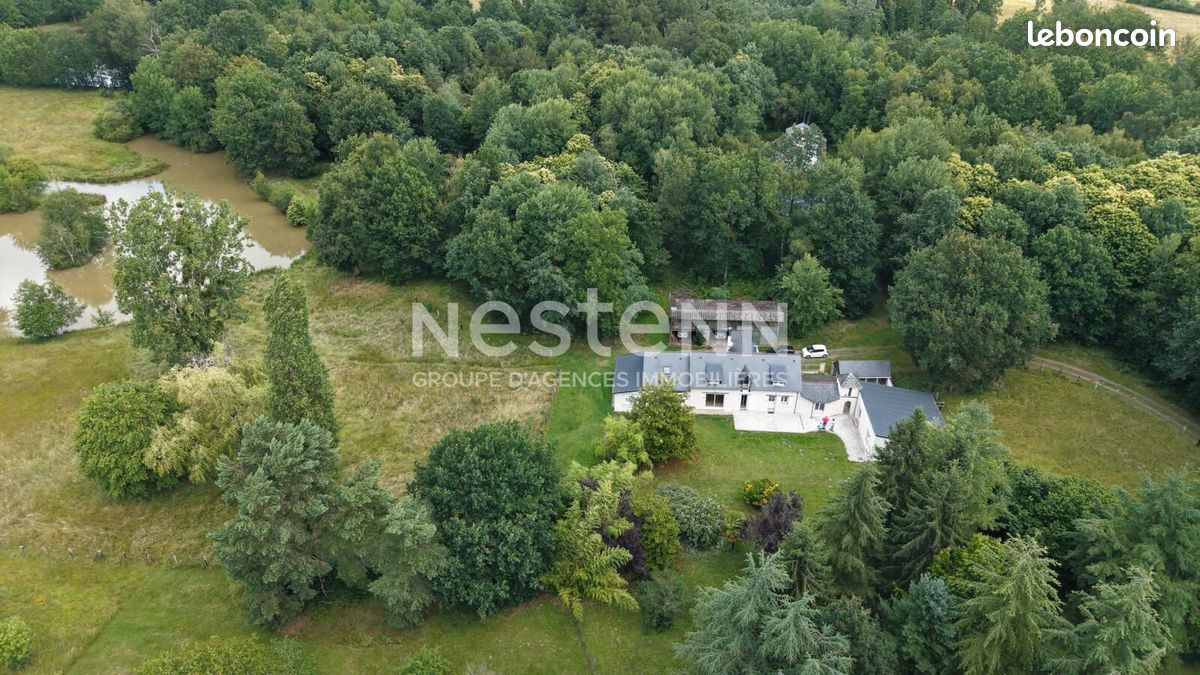 Maison 7 pièces 178 m² · à Cérans-Foulletourte · 178 m² · 379 364 €
