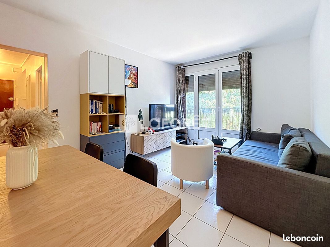 Appartement 3 pièces 55 m² · à Champigny-sur-Marne · 55 m² · 185 000 €