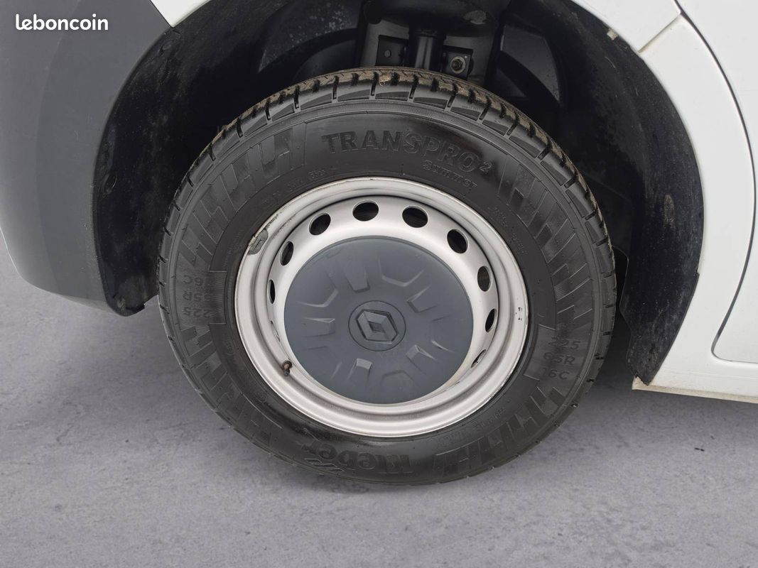 Renault master fgn trac f3500 l3h3 blue dci 135 confort (image 19)