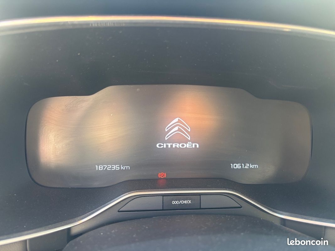 CITROEN C5 AIRCROSS 2.0 BLUE HDI EAT 180 FEEL Garantie 12 mois (image 17)