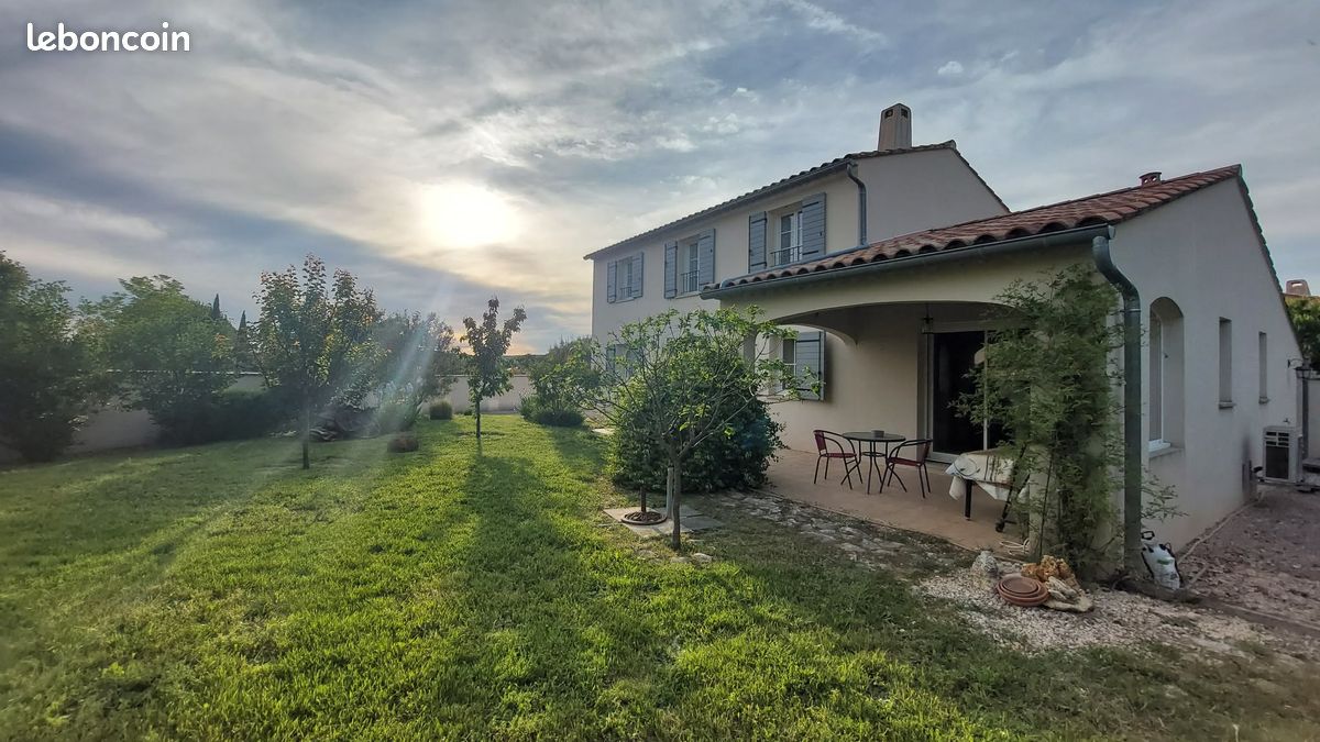 Maison 5 pièces 130 m² · à Vaison-la-Romaine · 130 m² · 499 000 €