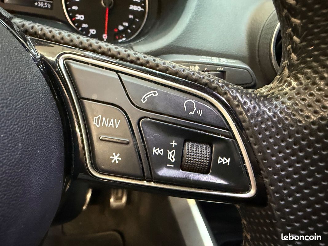 Audi Q2 35 TFSI 150Ch S-LINE INTERIEUR ET EXTERIEUR / BOITE AUTO / HISTORIQUE COMPLET AUDI / CAMERA DE RECUL / KEYLESS ACCESS / CLIM BI-ZONE (image 16)