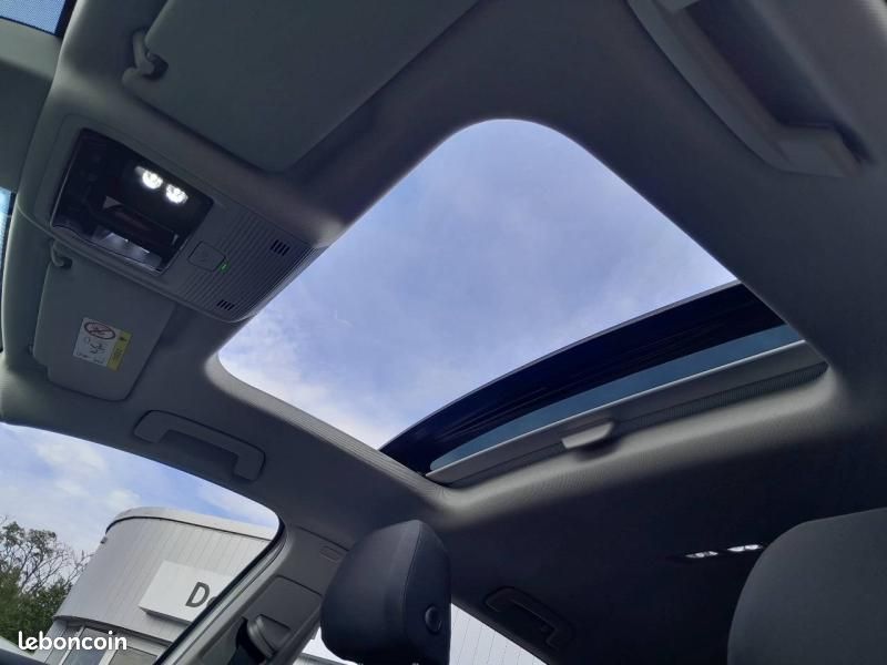 Volkswagen Golf 1.4 eHybrid OPF 204ch Style DSG6 (image 27)