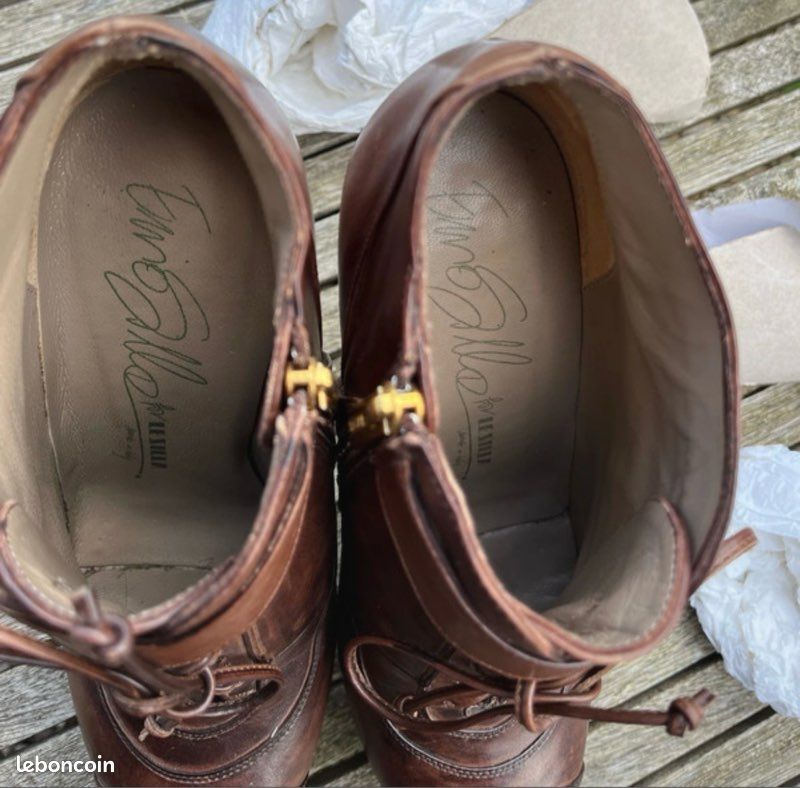 Escarpins En Cuir Buff COUP D'ETAT, Talons Hauts Neufs Taille 9 (sans Boîte)