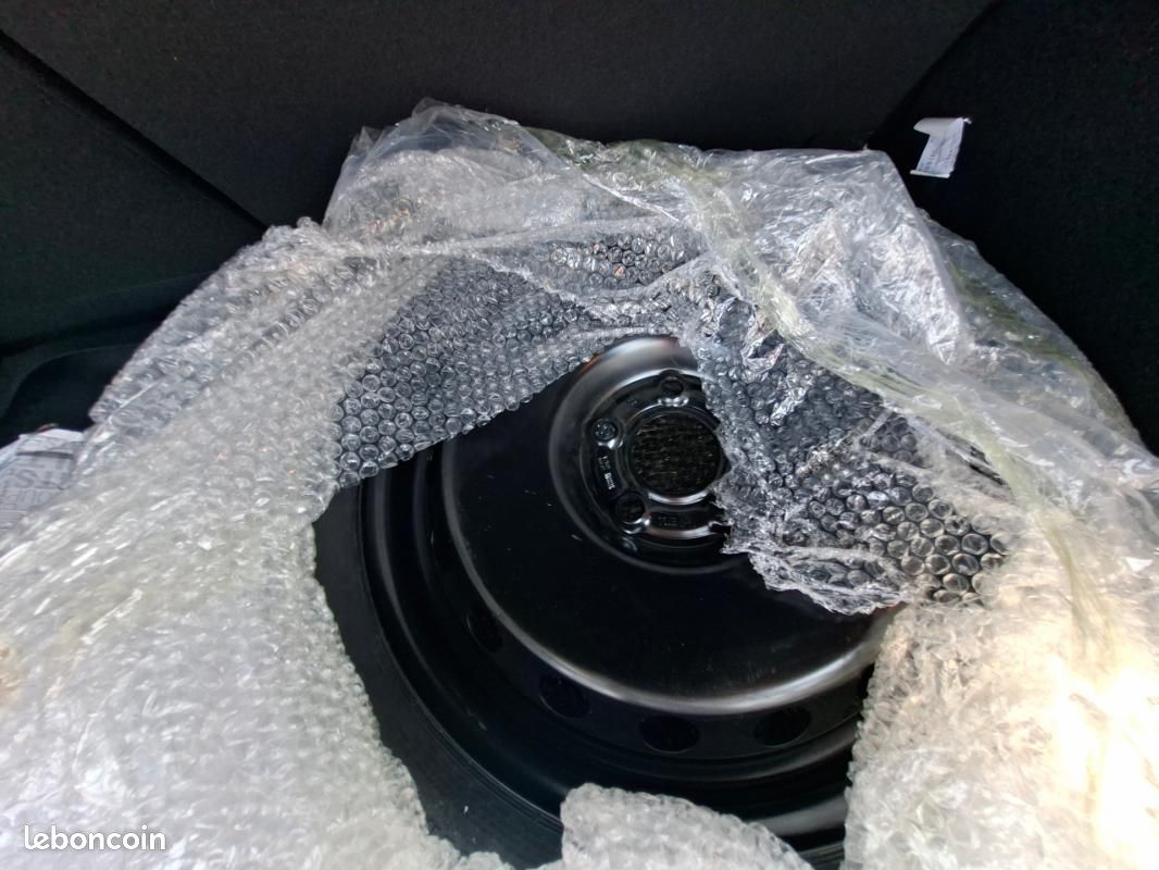 Dacia Duster Hybrid 155 Extreme +camera 360+ surveillance angles morts+ regulateur adaptatif+ vol... (image 10)