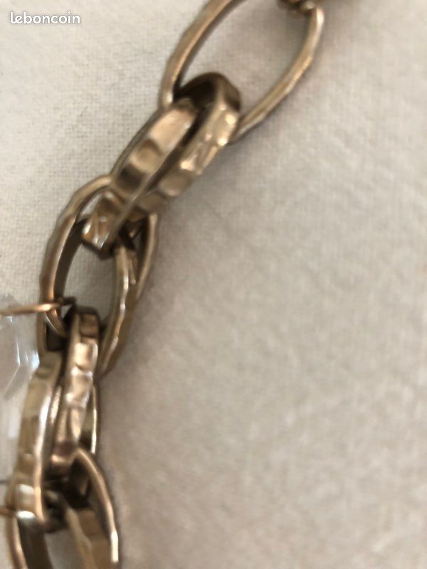 Collier chaîne doré et verroterie (image 4)