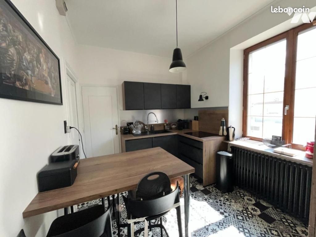 Appartement a louer oyonnax - 4 pièce(s) - 97 m2 - Surfyn