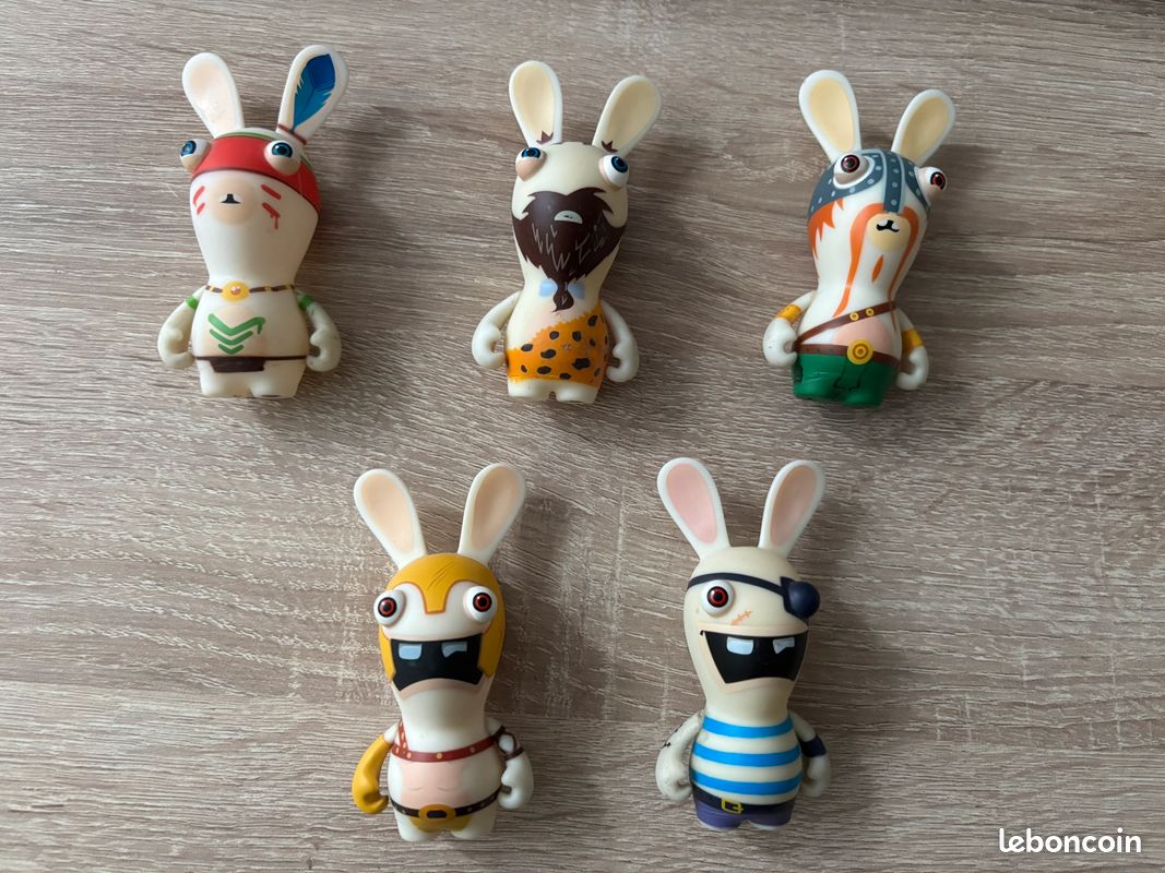 Lot de figurines lapins crétins ubisoft retour vers le passé (image 4)