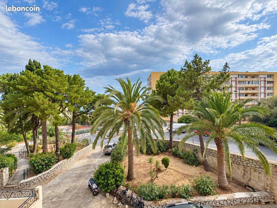 Appartement 5 pièces 150 m² · à Ajaccio · 150 m² · 655 000 €