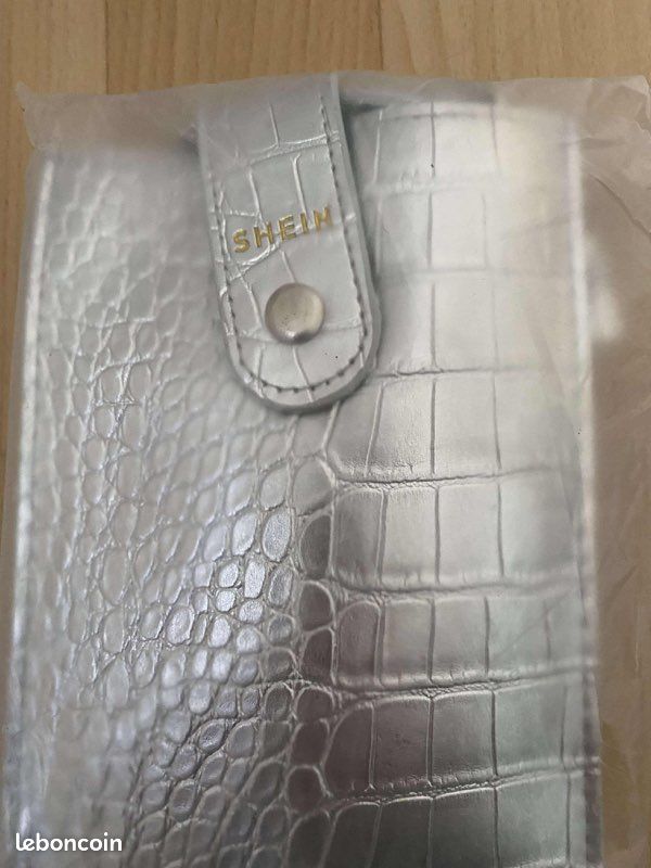 Pochette / sac en bandoulière argent (image 2)