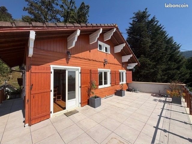 Maison 4 pièces 189 m² · à Gex · 189 m² · 560 000 €