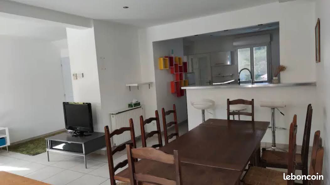 Maison 5 pièces 95 m² · à Saint-Étienne · 95 m² · 1 200 €/mois