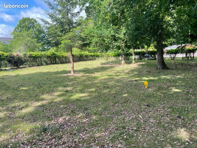 À VENDRE Terrain de 640 m² NON CONSTRUCTIBLE · à Joué-lès-Tours · 50 000 €