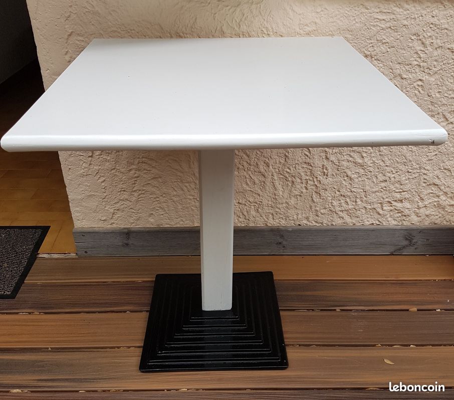 Table bistrot ancienne et authentique (image 1)
