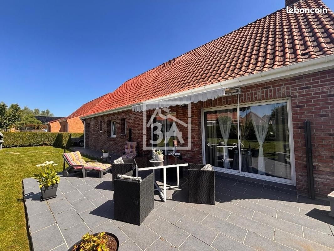 Maison 6 pièces 96 m² · à Hazebrouck · 96 m² · 332 000 €
