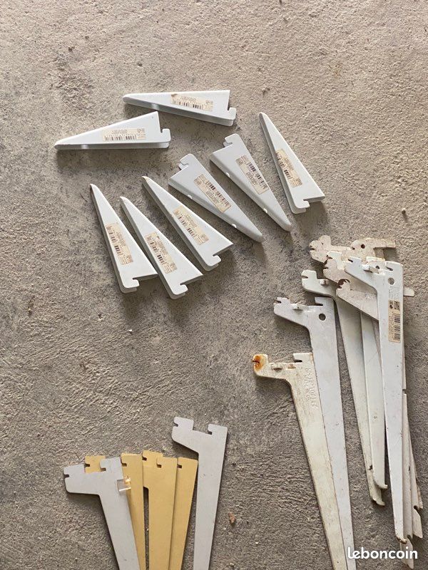 Lot de 27 équerres pour étagères (image 2)