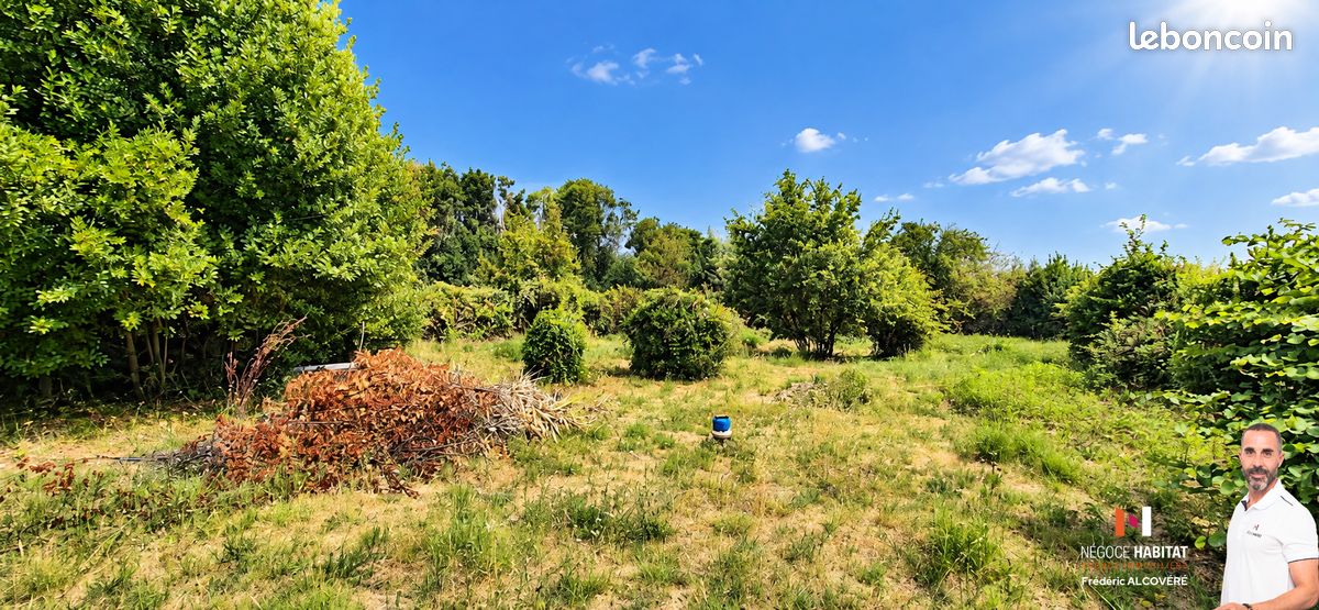 Terrain 400 m² · à Boissières · 400 m² · 135 000 €