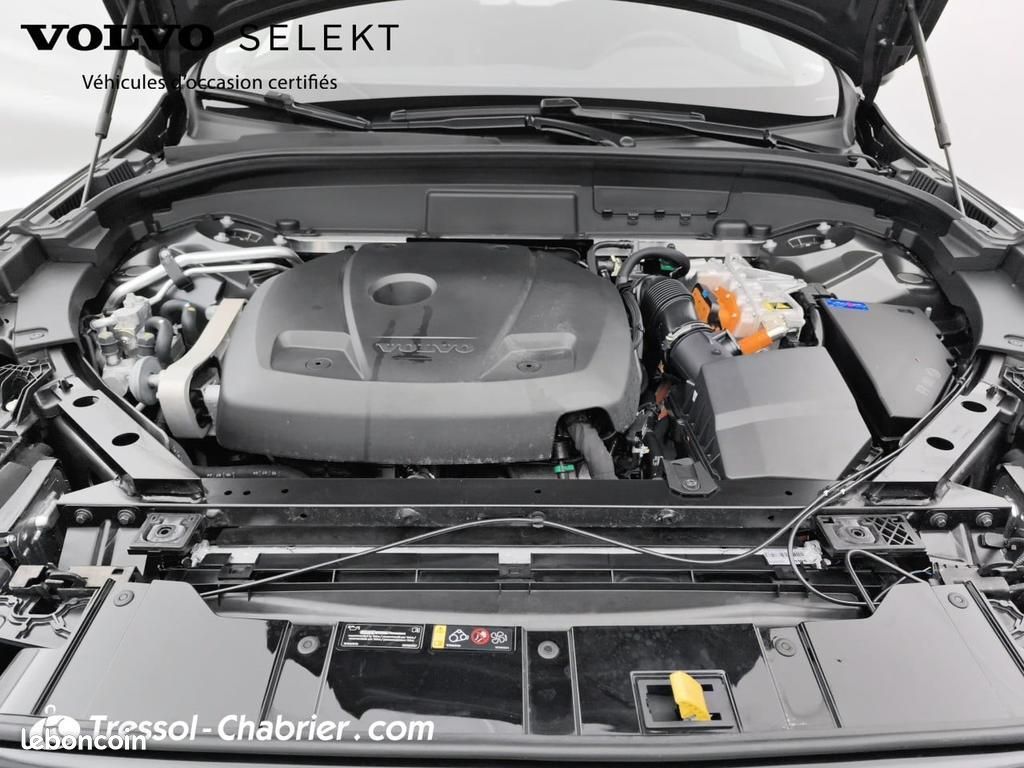 Volvo XC60 T6 Recharge AWD 253 ch + 145 Geartronic 8 Plus Style Dark (image 7)