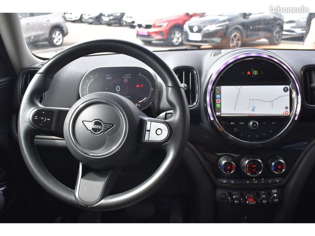 MINI COUNTRYMAN F60 LCI 136 ch BVA7 Cooper Essential (image 7)