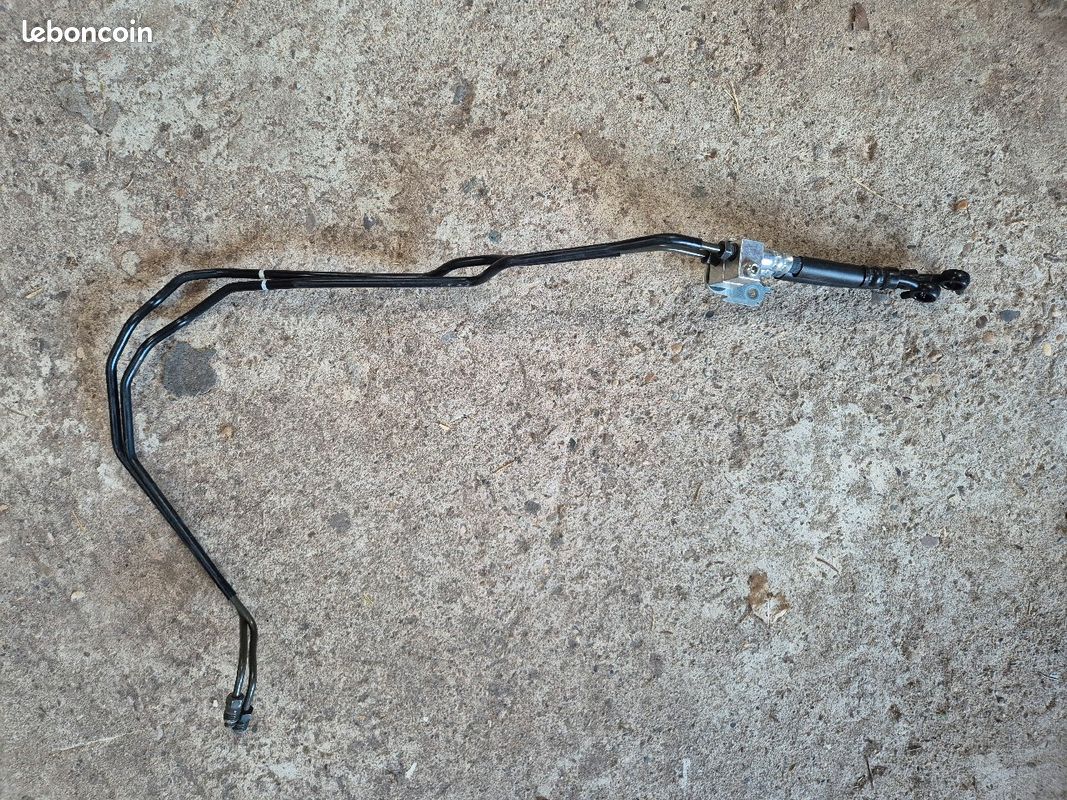 Durite de frein yamaha mt07 2022 (image 1)