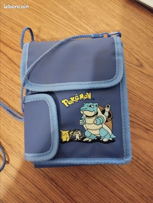Sacoche Game Boy Color Pokémon jaune (Carrying Case) | Rakuten