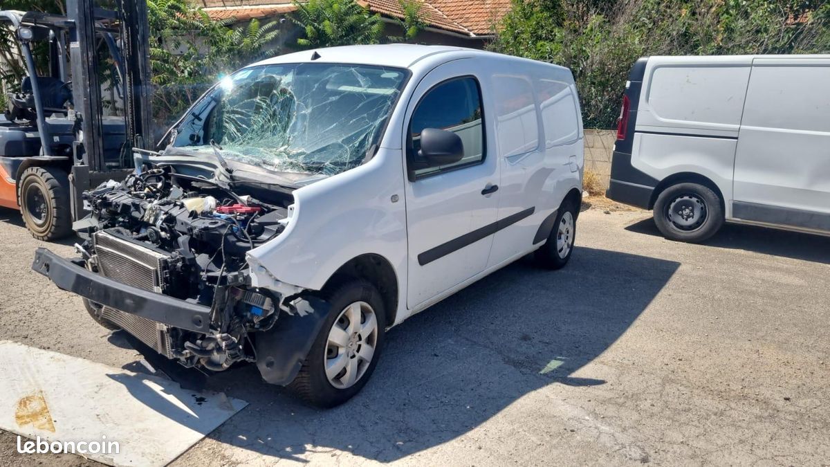 Renault kangoo accidentee annee 2020 (image 3)