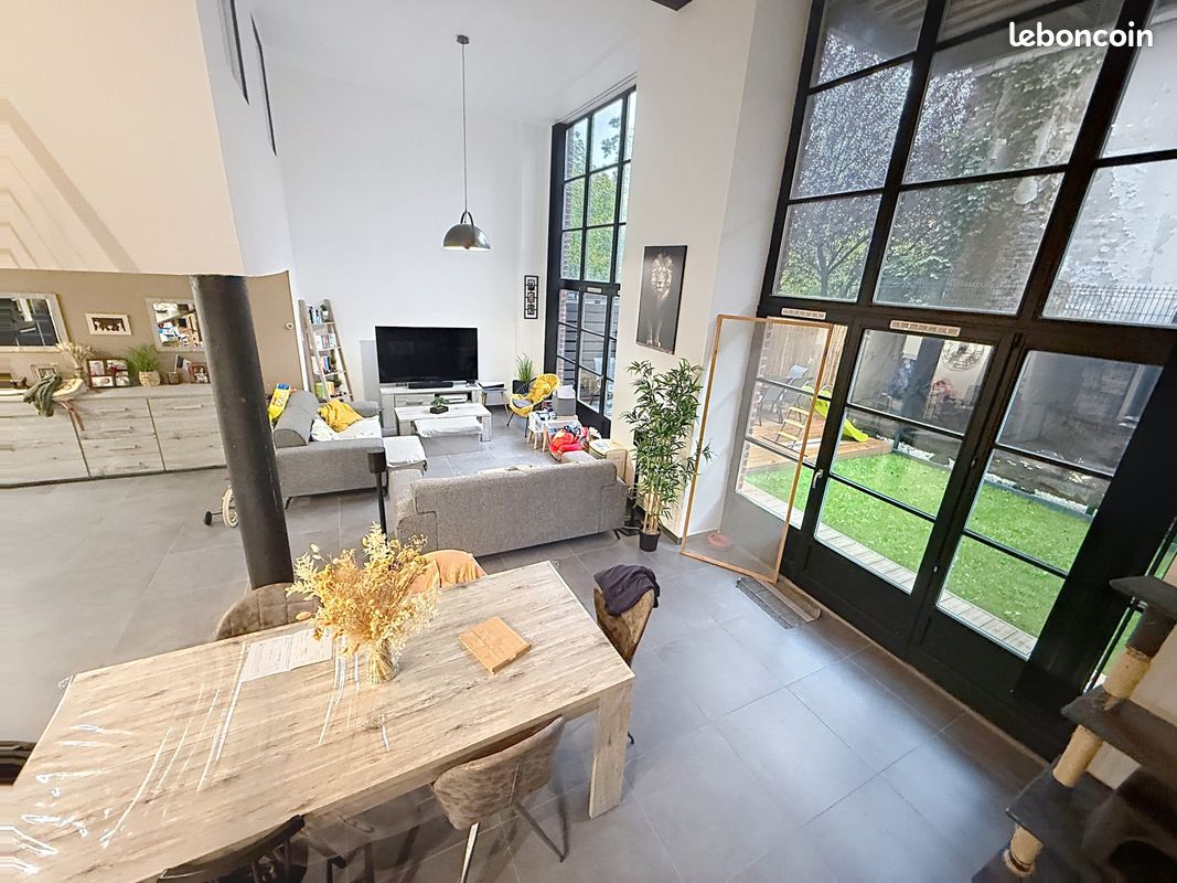 Appartement 3 pièces 114 m² · à Tourcoing · 114 m² · 260 000 €