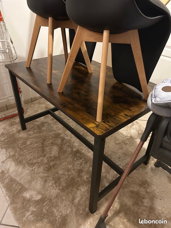 Table + chaises (image 2)