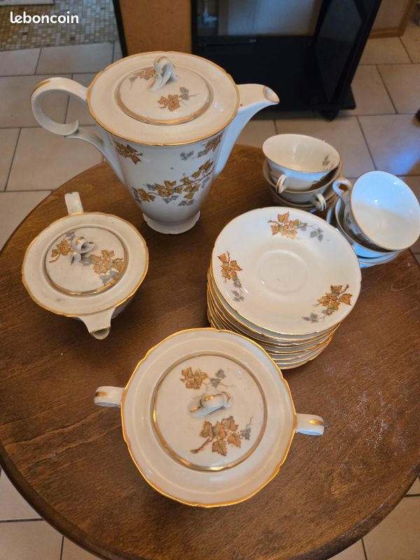 Service à café porcelaine (image 1)