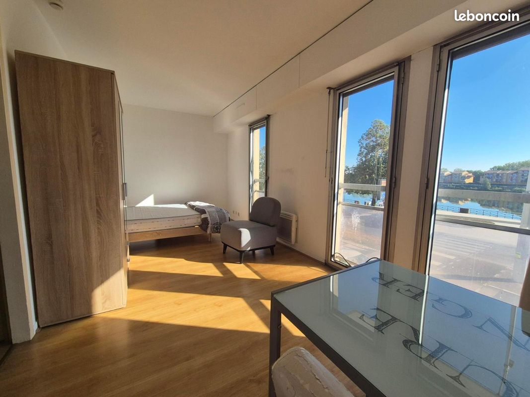 Appartement 1 pièce 24 m² · à Mâcon · 24 m² · 369 €/mois