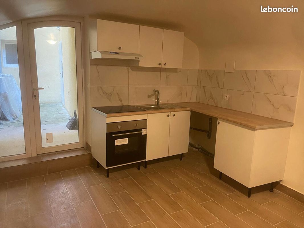 Appartement 1 pièce 21 m² · à Nevers · 21 m² · 360 €