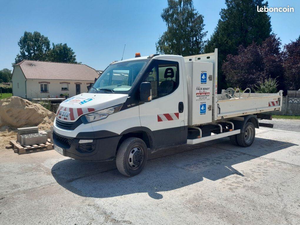 Iveco benne coffre (image 1)