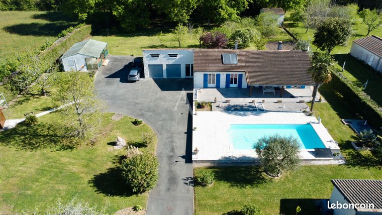 Propriété 5 pièces 180 m²