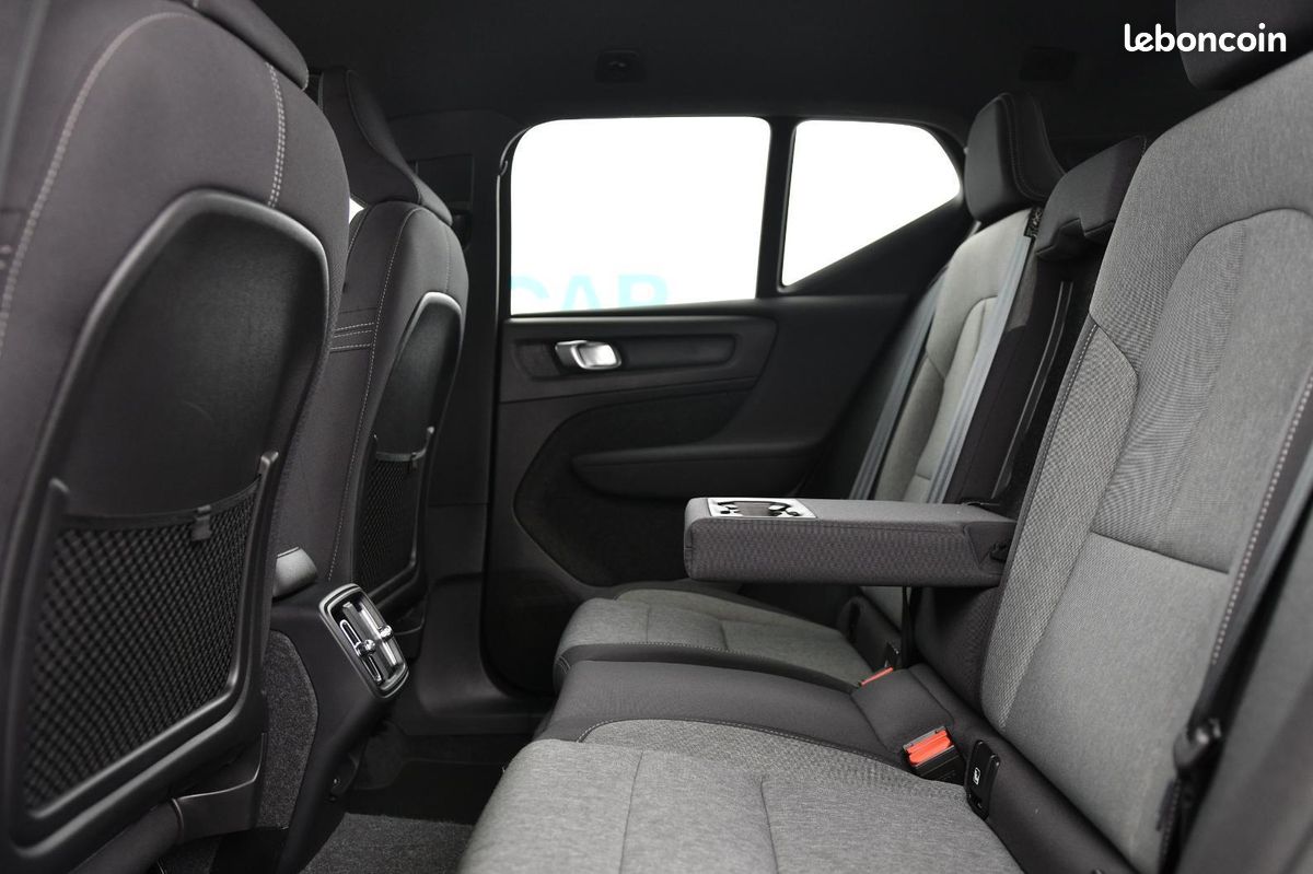 VOLVO XC40 B3 163 ch DCT7 Start (image 4)