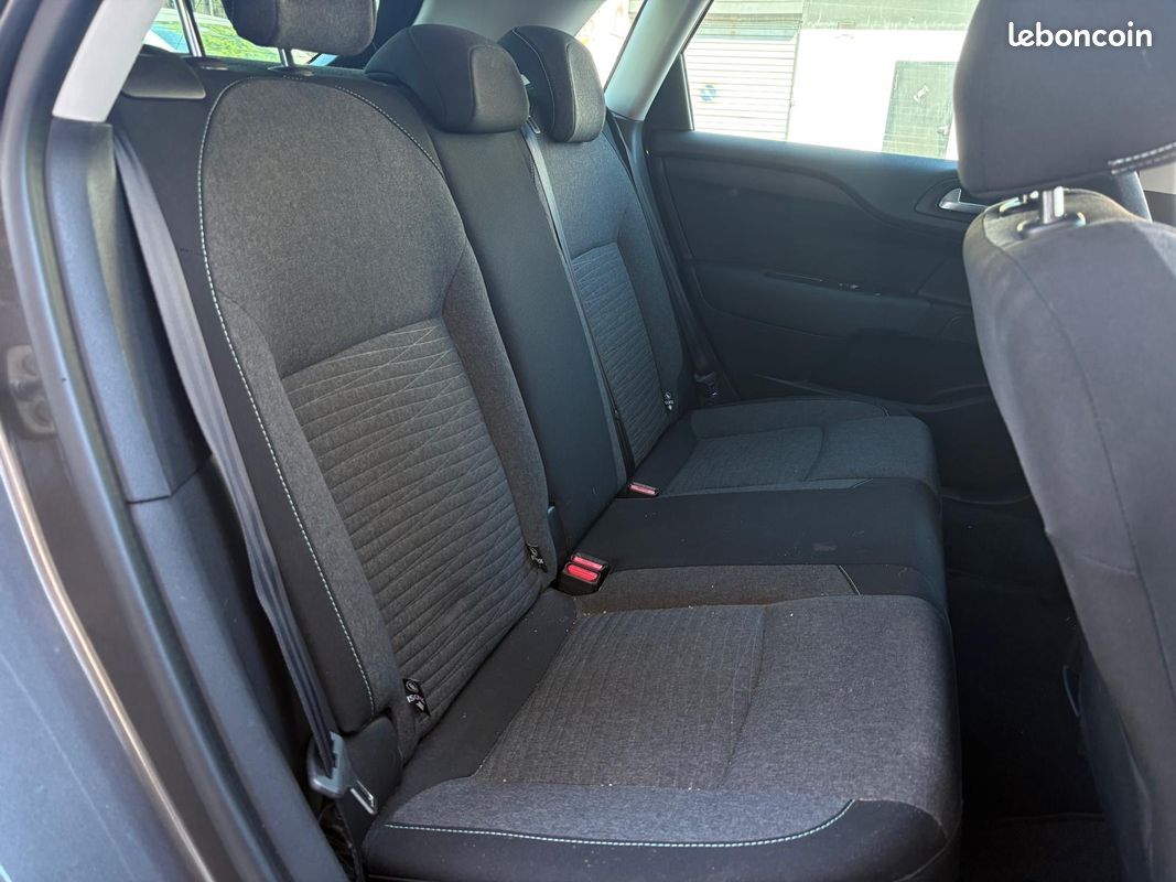 CITROEN C4 1.2 puretech 130ch MILLENIUM SIEGE CHAUFFANT (image 10)